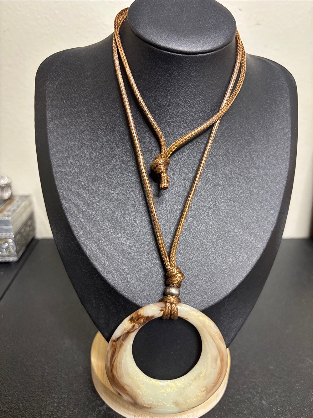 Boho Resin Swirl Circle Pendant Necklace in Brown - Women Jewelry